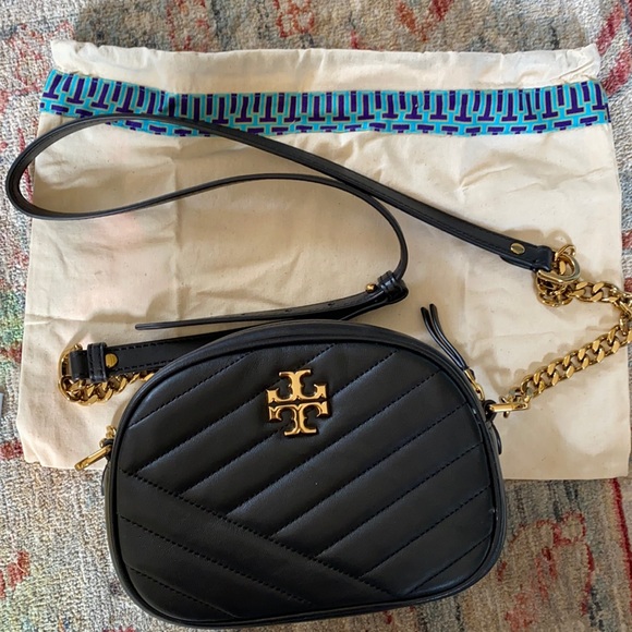 Tory Burch Handbags - Tory Burch Kira Camera Bag